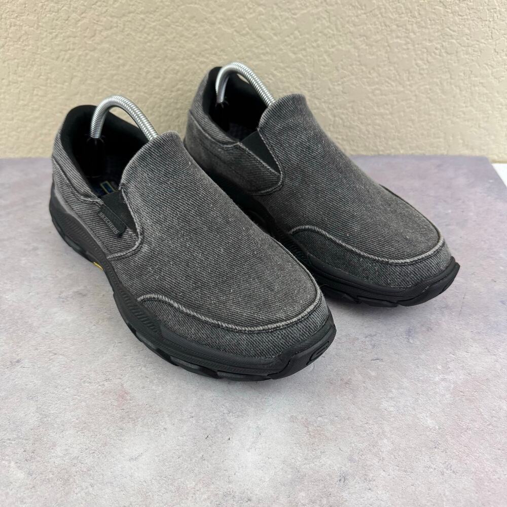 Skechers Shoe Men 10 Gray Fallston Canvas Relaxed Fit Slip On Goodyear 204387